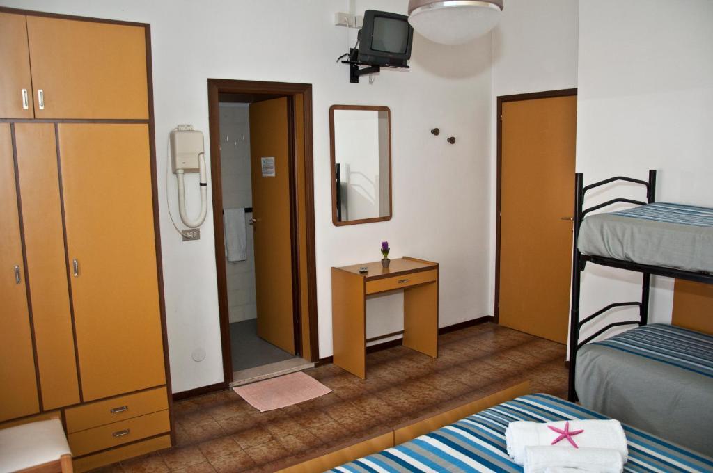 Villa Dei Fiori Bellaria-Igea Marina Habitación foto